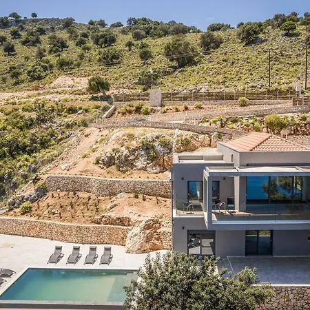 Villa Dafnidi Anináta